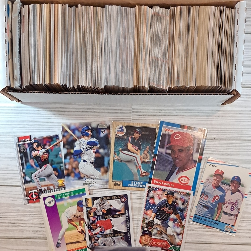 Baseball Trading Card Collection - Picture 4 of 4